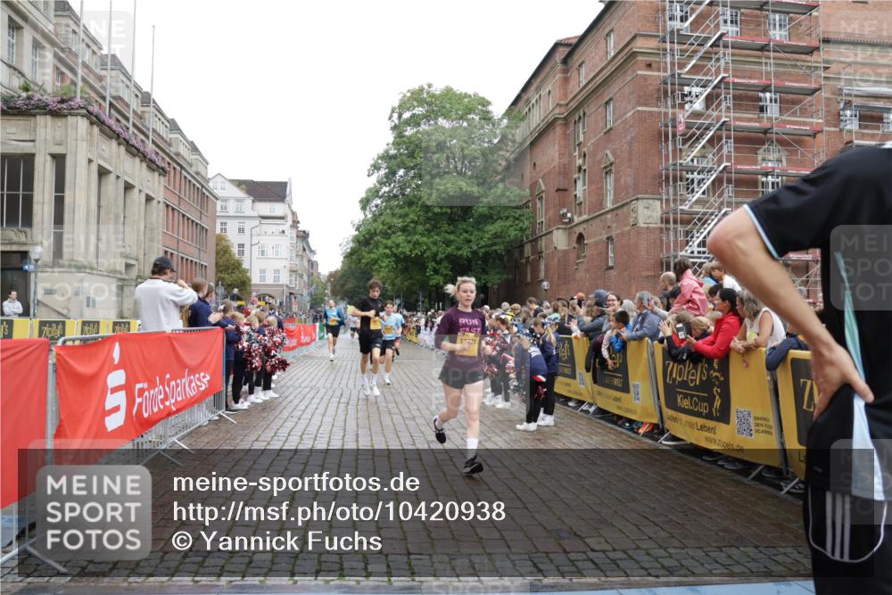 13.09.2026 - Kiel Lauf Yannick Fuchs http://msf.ph/oto/10420938 13.09.2026 09:42:50 Ziel 762, 1213, 3827, 3849, 4322, 7874, 8870, 9311, 9519, 9592, 9629, 11721, 12678, 133, 142, 445, 771, 1045, 1777, 2608, 2914, 2955, 2977, 3676, 4548, 5105, 5559, 6075, 6099, 6213, 6423, 6542, 6797, 6913, 8532, 9592, 9706, 10938, 11793, 12190, 1040, 3041, 3850, 5530, 8191, 9354, 11753, 12259, 133, 570, 792, 3357, 3676, 5105, 5336, 5774, 6620, 6797, 7687, 8476, 11793, 12723 meine-sportfotos.de