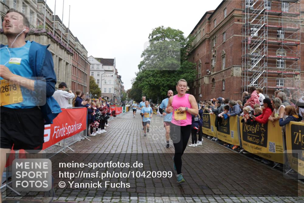 13.09.2026 - Kiel Lauf Yannick Fuchs http://msf.ph/oto/10420999 13.09.2026 09:42:55 Ziel 762, 1213, 3827, 3849, 5530, 7874, 8191, 8870, 9311, 9629, 11721, 12678, 142, 445, 762, 771, 1045, 1777, 2608, 2914, 2955, 2977, 4322, 4548, 5559, 6075, 6099, 6213, 6423, 6542, 6913, 8532, 9519, 9592, 9706, 12190, 1040, 1508, 3041, 3850, 5929, 7532, 8808, 9354, 9933, 10047, 10118, 11753, 12259, 133, 2914, 2955, 2977, 3676, 5105, 5774, 6797, 10938, 11793 meine-sportfotos.de