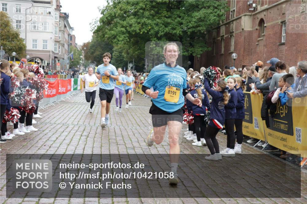 13.09.2026 - Kiel Lauf Yannick Fuchs http://msf.ph/oto/10421058 13.09.2026 09:43:00 Ziel 1040, 1213, 3849, 3850, 5530, 7874, 8191, 9311, 9354, 9629, 11753, 12678, 142, 445, 762, 771, 1045, 1777, 2608, 3827, 4322, 4548, 5559, 6075, 6099, 6213, 6423, 6542, 6913, 8532, 8870, 9519, 9592, 9706, 11721, 12190, 255, 623, 1508, 3041, 5929, 6377, 7099, 7532, 8808, 9933, 10047, 10118, 12259, 133, 445, 771, 2914, 2955, 2977, 5559, 6099, 6542, 6797, 10938 meine-sportfotos.de