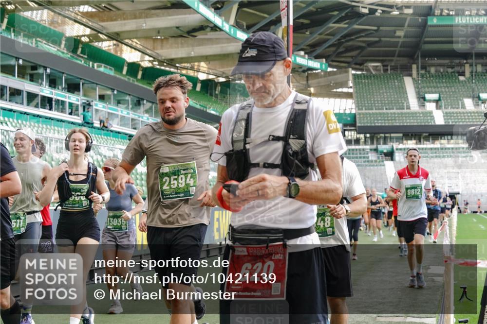 13.09.2026 - 21. swb-Marathon Bremen Michael Burmester http://msf.ph/oto/10421139 13.09.2026 13:22:02 Laufen im Stadion 128, 160, 211, 258, 343, 351, 423, 441, 571, 601, 620, 704, 782, 851, 1060, 1094, 1157, 1158, 1177, 1259, 1316, 1344, 1417, 1439, 1518, 1657, 1669, 1676, 1691, 1729, 1808, 1846, 1883, 2139, 2201, 2258, 2278, 2290, 2394, 2395, 2414, 2437, 2504, 2519, 2551, 2588, 2619, 2632, 2652, 2660, 2685, 2711, 2736, 2793, 2828, 2886, 2954, 2964, 2995, 3004, 3010, 3022, 3034, 3070, 3074, 3102, 3144, 3225, 3351, 3530, 3682, 3784, 4020, 4406, 4407, 4431, 4584, 1506 meine-sportfotos.de