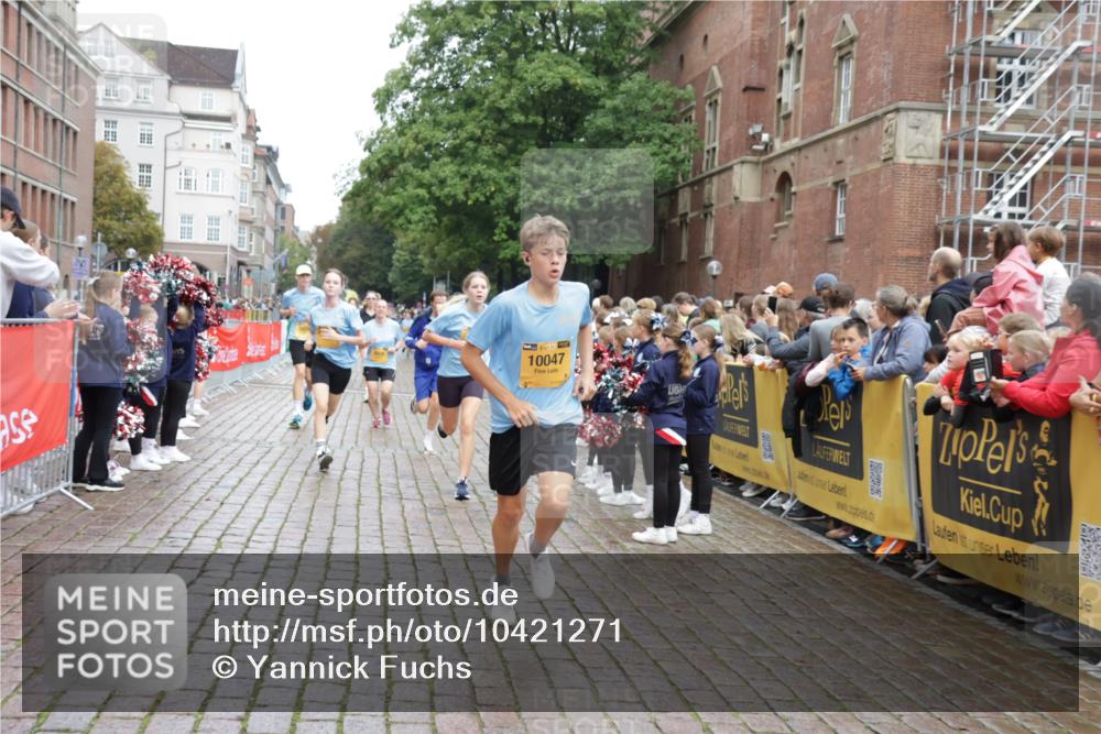 13.09.2026 - Kiel Lauf Yannick Fuchs http://msf.ph/oto/10421271 13.09.2026 09:43:13 Ziel 255, 623, 1508, 3041, 5929, 7099, 7532, 8808, 9354, 9933, 10047, 10118, 12259, 142, 762, 1040, 1213, 3827, 3849, 3850, 4322, 5530, 7874, 8191, 8532, 8870, 9311, 9519, 9592, 9629, 11721, 11753, 12678, 40, 401, 1049, 1857, 4171, 4256, 6377, 7773, 7857, 7905, 8066, 8770, 8834, 10189, 10300, 11246, 12101, 12575, 142, 1045, 1777, 2608, 4548, 6075, 6213, 6423, 6913, 8532, 9519, 9592, 9706 meine-sportfotos.de