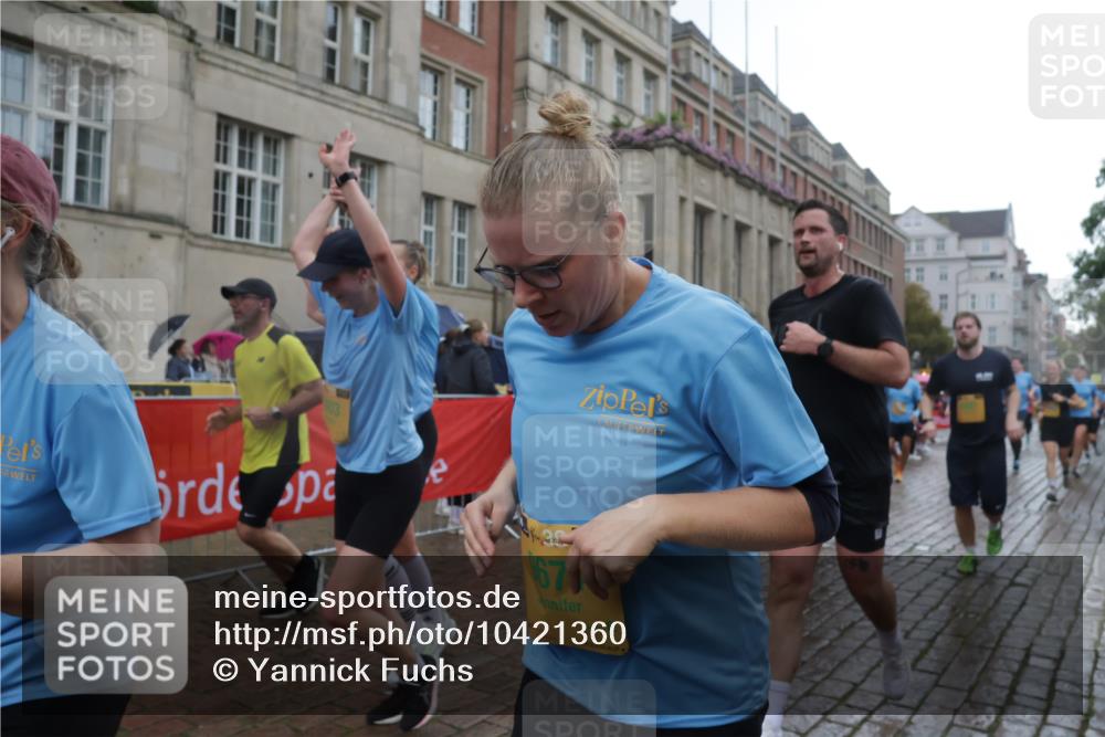 13.09.2026 - Kiel Lauf Yannick Fuchs http://msf.ph/oto/10421360 13.09.2026 10:54:08 Ziel 243, 548, 1343, 1740, 2196, 2471, 2579, 2746, 3024, 3269, 3293, 3337, 3649, 3886, 4101, 4264, 4525, 4581, 4582, 4867, 5119, 5392, 5621, 5675, 5678, 5680, 6519, 6888, 7276, 7518, 7535, 8849, 8925, 9088, 9400, 9517, 9618, 9666, 10084, 10119, 10146, 10443, 11486, 11961, 12746, 183, 661, 1117, 1199, 1424, 2033, 2225, 2433, 2683, 2843, 3027, 3092, 3817, 3822, 3886, 3922, 3962, 4045, 4101, 4249, 4276, 4515, 4581, 4633, 4701, 4867, 5073, 5203, 5427, 5431, 5506, 5626, 5650, 5884 meine-sportfotos.de