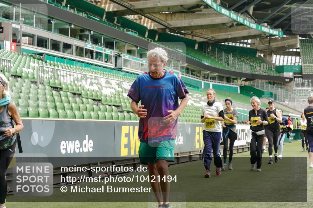 13.09.2026 - 21. swb-Marathon Bremen Michael Burmester http://msf.ph/oto/10421494 13.09.2026 10:45:00 Laufen im Stadion 10137, 10176, 10191, 10192, 10194, 10202, 10242, 10295, 10325, 10335, 10344, 10430, 10459, 10513, 10524, 10568, 10600, 10605, 10606, 10629, 10651, 10679, 10713, 10756, 10779, 10882, 10900, 10979, 10997, 10999, 11081, 11200, 11233, 11307, 11309, 11333, 11337, 11355, 11385, 11408, 11448, 11456, 11495, 11629, 11808, 11932, 11943, 12057, 12089, 12151, 12153, 12177, 12178, 12224, 12226, 12311, 12321, 12334, 12539, 10148 meine-sportfotos.de
