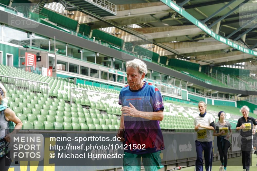 13.09.2026 - 21. swb-Marathon Bremen Michael Burmester http://msf.ph/oto/10421502 13.09.2026 10:45:00 Laufen im Stadion 10137, 10176, 10191, 10192, 10194, 10202, 10242, 10295, 10325, 10335, 10344, 10430, 10459, 10513, 10524, 10568, 10600, 10605, 10606, 10629, 10651, 10679, 10713, 10756, 10779, 10882, 10900, 10979, 10997, 10999, 11081, 11200, 11233, 11307, 11309, 11333, 11337, 11355, 11385, 11408, 11448, 11456, 11495, 11629, 11808, 11932, 11943, 12057, 12089, 12151, 12153, 12177, 12178, 12224, 12226, 12311, 12321, 12334, 12539, 10148 meine-sportfotos.de