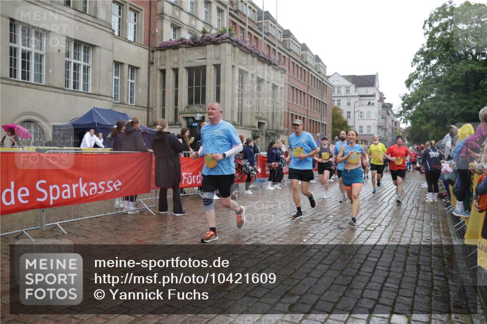 13.09.2026 - Kiel Lauf Yannick Fuchs http://msf.ph/oto/10421609 13.09.2026 10:54:34 Ziel 1127, 1287, 2259, 2506, 4502, 4938, 5302, 5560, 5578, 5821, 6063, 6166, 6208, 6571, 6887, 6889, 7558, 8542, 8711, 8867, 9297, 9462, 9633, 10015, 10049, 11156, 11529, 11760, 12268, 12526, 12529, 12710, 243, 394, 548, 932, 1343, 1613, 1740, 1765, 2196, 2259, 2471, 2579, 2746, 3024, 3269, 3293, 3337, 3649, 3729, 4246, 4264, 4310, 4525, 4582, 4827, 5119, 5318, 5392, 5578, 5621, 5675, 5678, 5680, 6519, 6571, 6888, 7276, 7518, 7535, 8328, 8640, 8849, 8925, 9088, 9400, 396, 454 meine-sportfotos.de