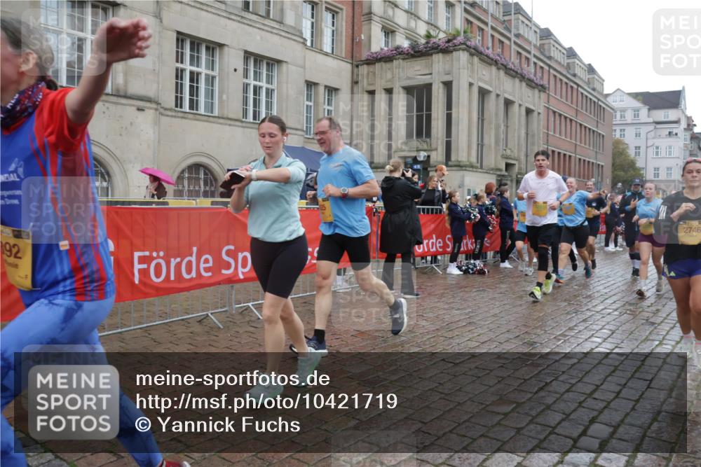 13.09.2026 - Kiel Lauf Yannick Fuchs http://msf.ph/oto/10421719 13.09.2026 10:54:42 Ziel 396, 796, 1063, 1287, 1940, 2506, 3511, 3939, 3950, 4091, 4502, 4772, 4938, 5302, 5521, 5821, 5923, 6166, 6889, 7046, 7696, 8222, 8484, 8542, 8867, 9297, 9424, 9633, 10015, 10134, 10740, 11529, 11760, 12268, 12529, 243, 394, 548, 932, 1127, 1287, 1343, 1613, 1765, 2196, 2259, 2471, 2579, 2746, 3293, 3337, 3649, 3729, 4246, 4310, 4525, 4582, 4827, 5318, 5392, 5560, 5578, 6063, 6166, 6208, 6519, 6571, 6887, 6888, 7276, 7558, 8328, 8640, 8711, 8849, 8925, 9400, 9462, 9633, 454 meine-sportfotos.de