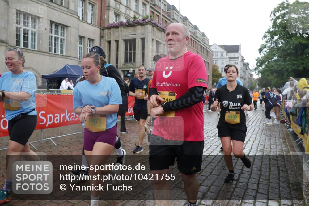 13.09.2026 - Kiel Lauf Yannick Fuchs http://msf.ph/oto/10421755 13.09.2026 10:54:45 Ziel 396, 459, 796, 1063, 1619, 1659, 1940, 2747, 3162, 3511, 3939, 3950, 4091, 4772, 4938, 5302, 5521, 5770, 5821, 5923, 6889, 7046, 7696, 8222, 8374, 8484, 8542, 9297, 9424, 10015, 10134, 10740, 11760, 12268, 12529, 243, 394, 548, 932, 1127, 1287, 1343, 1613, 1765, 2196, 2259, 2471, 2506, 2579, 3293, 3337, 3729, 4246, 4310, 4502, 4582, 4827, 5318, 5560, 5578, 6063, 6166, 6208, 6571, 6887, 6888, 7558, 8328, 8640, 8711, 8849, 9400, 9462, 9633, 454, 1815, 3084, 243 meine-sportfotos.de
