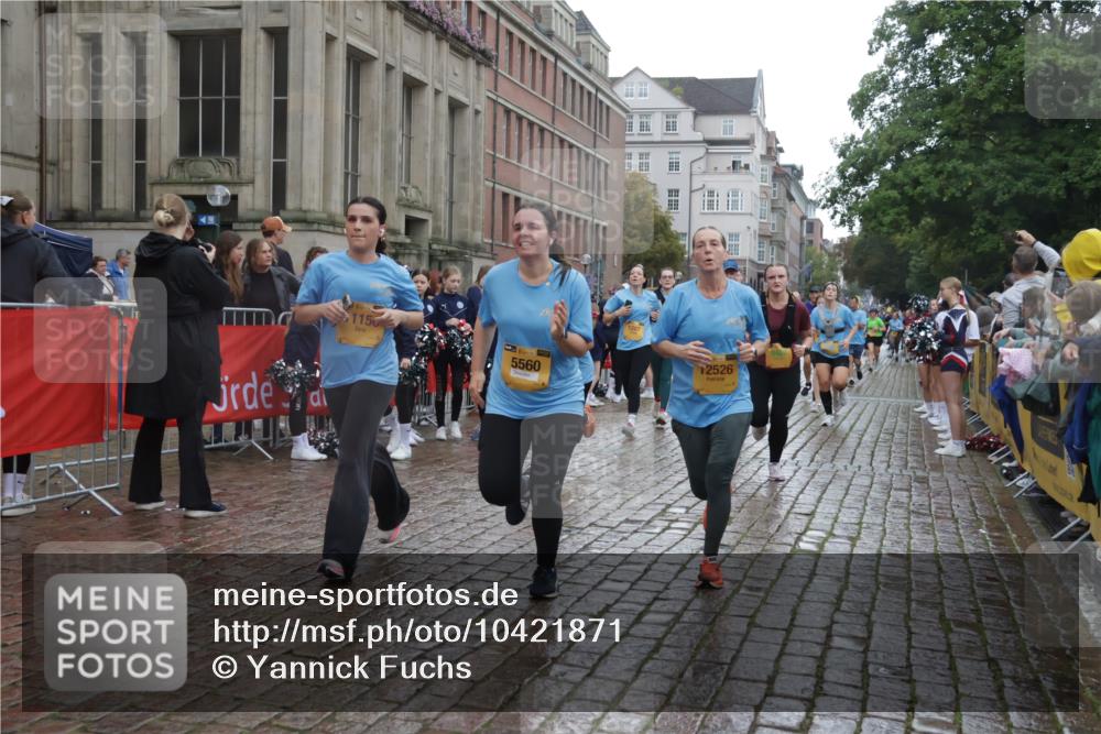 13.09.2026 - Kiel Lauf Yannick Fuchs http://msf.ph/oto/10421871 13.09.2026 10:55:03 Ziel 454, 575, 1232, 1459, 1815, 1973, 2198, 2339, 2357, 2548, 2554, 2813, 3084, 3699, 4369, 4370, 4625, 4652, 4665, 4902, 5260, 5645, 6193, 6498, 6501, 6583, 7722, 8121, 8714, 9573, 9601, 9849, 10032, 10058, 10148, 10170, 11157, 11453, 12176, 12444, 396, 454, 459, 796, 1063, 1287, 1619, 1659, 1940, 2506, 2747, 3162, 3511, 3939, 3950, 4091, 4502, 4772, 5560, 6166, 9462, 9633, 185, 313, 1851, 2738, 3429, 3903, 4403, 4678, 4898, 5104, 2259, 5578 meine-sportfotos.de