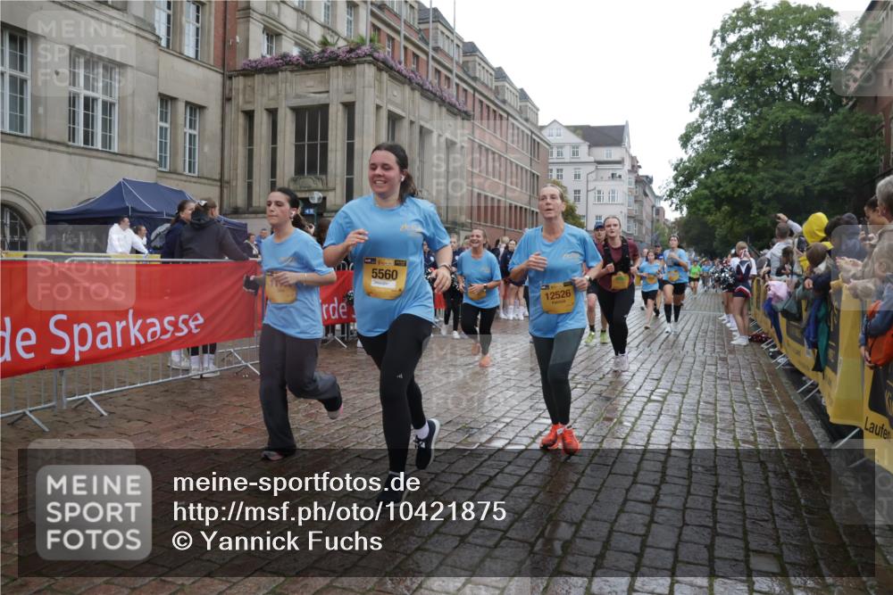 13.09.2026 - Kiel Lauf Yannick Fuchs http://msf.ph/oto/10421875 13.09.2026 10:55:03 Ziel 454, 575, 1232, 1459, 1815, 1973, 2198, 2339, 2357, 2548, 2554, 2813, 3084, 3699, 4369, 4370, 4625, 4652, 4665, 4902, 5260, 5645, 6193, 6498, 6501, 6583, 7722, 8121, 8714, 9573, 9601, 9849, 10032, 10058, 10148, 10170, 11157, 11453, 12176, 12444, 396, 454, 459, 796, 1063, 1287, 1619, 1659, 1940, 2506, 2747, 3162, 3511, 3939, 3950, 4091, 4502, 4772, 5560, 6166, 9462, 9633, 185, 313, 1851, 2738, 3429, 3903, 4403, 4678, 4898, 5104, 2259, 5578 meine-sportfotos.de