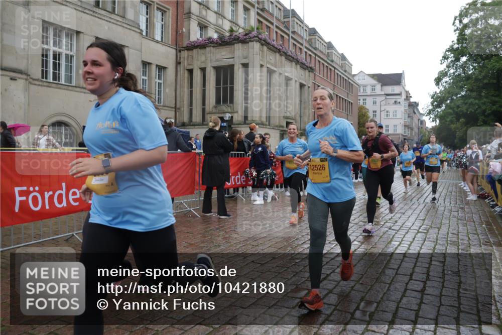 13.09.2026 - Kiel Lauf Yannick Fuchs http://msf.ph/oto/10421880 13.09.2026 10:55:04 Ziel 575, 1232, 1459, 1815, 1973, 2198, 2339, 2357, 2548, 2554, 2813, 3084, 3699, 4369, 4370, 4625, 4652, 4665, 4902, 5104, 5260, 5645, 6193, 6498, 6501, 6583, 7722, 8121, 8714, 9573, 9601, 9849, 10032, 10058, 10170, 10571, 11157, 11453, 12176, 12444, 396, 454, 459, 796, 1063, 1287, 1619, 1659, 1940, 2357, 2506, 2747, 3162, 3511, 3939, 3950, 4091, 4502, 4772, 5560, 6166, 9462, 9633, 185, 313, 1851, 2738, 3429, 3903, 4403, 4678, 4898, 2259, 5578 meine-sportfotos.de