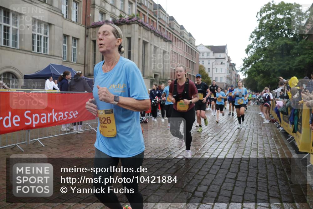 13.09.2026 - Kiel Lauf Yannick Fuchs http://msf.ph/oto/10421884 13.09.2026 10:55:04 Ziel 575, 1232, 1459, 1815, 1973, 2198, 2339, 2357, 2548, 2554, 2813, 3084, 3699, 4369, 4370, 4625, 4652, 4665, 4902, 5104, 5260, 5645, 6193, 6498, 6501, 6583, 7722, 8121, 8714, 9573, 9601, 9849, 10032, 10058, 10170, 10571, 11157, 11453, 12176, 12444, 396, 454, 459, 796, 1063, 1287, 1619, 1659, 1940, 2357, 2506, 2747, 3162, 3511, 3939, 3950, 4091, 4502, 4772, 5560, 6166, 9462, 9633, 185, 313, 1851, 2738, 3429, 3903, 4403, 4678, 4898, 2259, 5578 meine-sportfotos.de