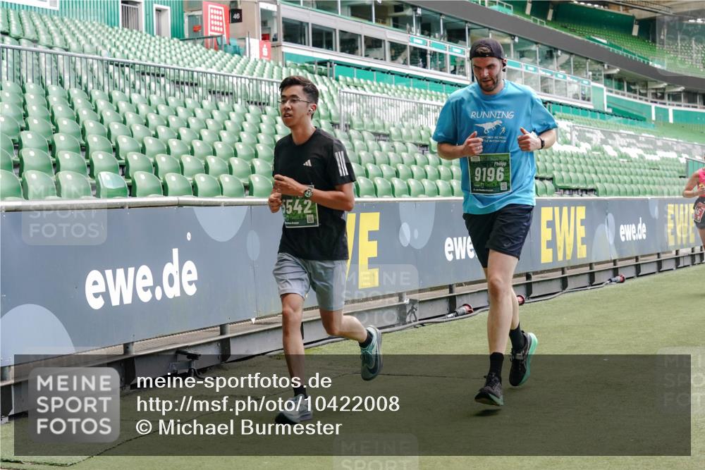 13.09.2026 - 21. swb-Marathon Bremen Michael Burmester http://msf.ph/oto/10422008 13.09.2026 12:59:44 Laufen im Stadion 135, 148, 191, 226, 232, 260, 342, 651, 745, 972, 1080, 1166, 1209, 1281, 1368, 1493, 1494, 1516, 1642, 1650, 1861, 1931, 1935, 1963, 2088, 2210, 2289, 2293, 2306, 2322, 2343, 2367, 2425, 2481, 2517, 2570, 2577, 2686, 2700, 2771, 2806, 2807, 2827, 2885, 2899, 2906, 2914, 2953, 2961, 2979, 3015, 3021, 3076, 3098, 3105, 3120, 3124, 3145, 3168, 3190, 3233, 3273, 3354, 3435, 3480, 3516, 3531, 3560, 3652, 3729, 3855, 3861, 3930, 3934, 205 meine-sportfotos.de