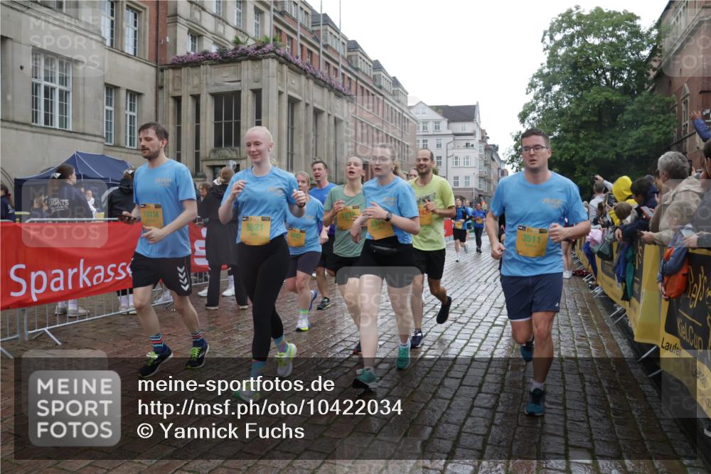 13.09.2026 - Kiel Lauf Yannick Fuchs http://msf.ph/oto/10422034 13.09.2026 10:55:21 Ziel 185, 313, 428, 1841, 1851, 2330, 2331, 3379, 3429, 3645, 4403, 4678, 5485, 5834, 5903, 6800, 7118, 7450, 7566, 8791, 8845, 9858, 10061, 10354, 10936, 11751, 12610, 396, 454, 459, 575, 1232, 1459, 1619, 1659, 1815, 1973, 2198, 2339, 2357, 2548, 2554, 2738, 2747, 2813, 3084, 3162, 3429, 3511, 3699, 3903, 3950, 4369, 4370, 4625, 4652, 4665, 4898, 4902, 5104, 5645, 5834, 6193, 6490, 6498, 6501, 6583, 6991, 7722, 8121, 34, 396, 1619 meine-sportfotos.de