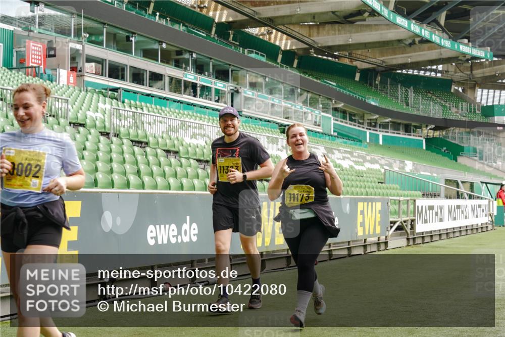 13.09.2026 - 21. swb-Marathon Bremen Michael Burmester http://msf.ph/oto/10422080 13.09.2026 10:45:26 Laufen im Stadion 10137, 10176, 10191, 10192, 10194, 10202, 10242, 10295, 10344, 10430, 10472, 10524, 10568, 10600, 10629, 10651, 10679, 10713, 10779, 10979, 10999, 11050, 11081, 11181, 11200, 11233, 11244, 11307, 11309, 11355, 11367, 11385, 11408, 11495, 11574, 11629, 11709, 11760, 11808, 11821, 11932, 11943, 12057, 12089, 12151, 12153, 12177, 12178, 12224, 12226, 12285, 12311, 12321, 12334, 12374, 12462, 12539, 10148, 10303, 10330 meine-sportfotos.de