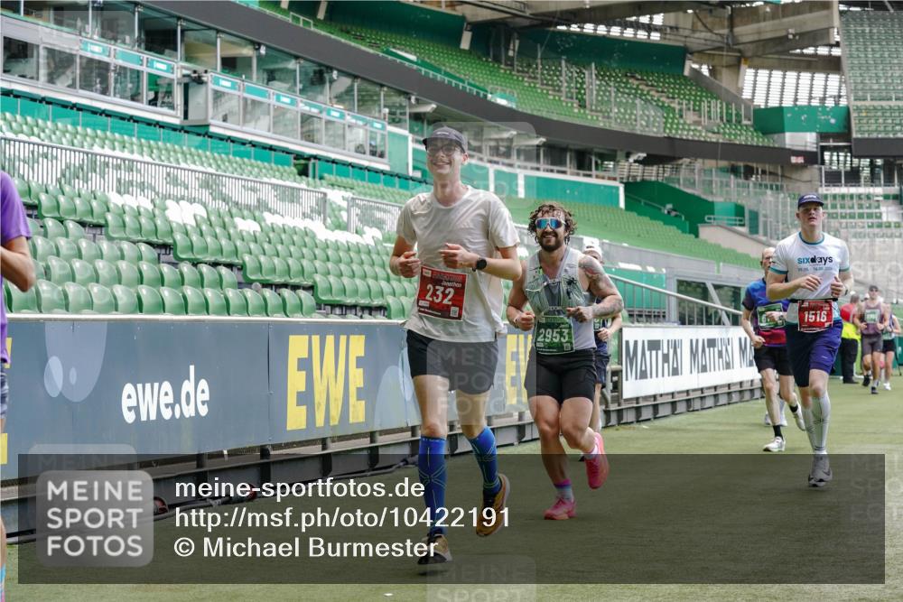 13.09.2026 - 21. swb-Marathon Bremen Michael Burmester http://msf.ph/oto/10422191 13.09.2026 12:59:52 Laufen im Stadion 135, 148, 191, 226, 232, 260, 342, 651, 745, 972, 1080, 1166, 1209, 1368, 1493, 1494, 1516, 1650, 1861, 1935, 1963, 2088, 2210, 2289, 2293, 2306, 2322, 2367, 2427, 2481, 2517, 2570, 2577, 2686, 2700, 2708, 2771, 2806, 2807, 2827, 2885, 2899, 2906, 2914, 2953, 2961, 2979, 3015, 3021, 3076, 3098, 3105, 3120, 3124, 3145, 3168, 3173, 3190, 3233, 3273, 3354, 3435, 3480, 3516, 3531, 3652, 3729, 3774, 3855, 3856, 3861, 3930, 3934 meine-sportfotos.de