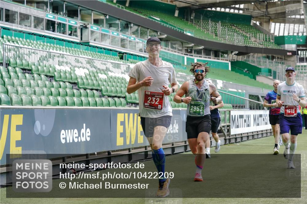 13.09.2026 - 21. swb-Marathon Bremen Michael Burmester http://msf.ph/oto/10422209 13.09.2026 12:59:52 Laufen im Stadion 135, 148, 191, 226, 232, 260, 342, 651, 745, 972, 1080, 1166, 1209, 1368, 1493, 1494, 1516, 1650, 1861, 1935, 1963, 2088, 2210, 2289, 2293, 2306, 2322, 2367, 2427, 2481, 2517, 2570, 2577, 2686, 2700, 2708, 2771, 2806, 2807, 2827, 2885, 2899, 2906, 2914, 2953, 2961, 2979, 3015, 3021, 3076, 3098, 3105, 3120, 3124, 3145, 3168, 3173, 3190, 3233, 3273, 3354, 3435, 3480, 3516, 3531, 3652, 3729, 3774, 3855, 3856, 3861, 3930, 3934 meine-sportfotos.de