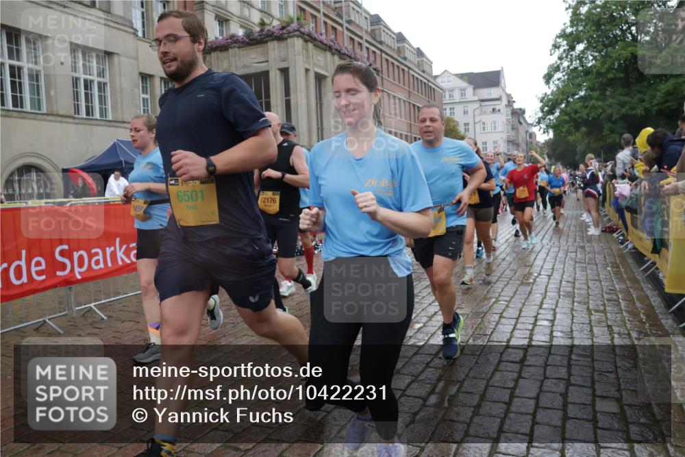 13.09.2026 - Kiel Lauf Yannick Fuchs http://msf.ph/oto/10422231 13.09.2026 10:55:42 Ziel 280, 566, 1264, 1673, 1885, 1929, 2190, 2208, 2589, 3105, 3297, 3539, 4519, 4594, 4747, 5822, 6753, 6922, 7988, 8330, 8346, 8631, 8632, 8722, 9014, 9651, 9653, 11036, 11621, 11952, 12499, 34, 185, 313, 428, 1459, 1841, 1851, 2330, 2331, 2738, 3379, 3429, 3645, 3903, 4403, 4519, 4678, 4898, 5104, 5485, 5544, 5572, 5645, 5822, 5834, 5903, 6490, 6498, 6501, 6800, 6880, 6991, 7118, 7148, 7450, 7566, 7568, 7966, 8765, 8772, 8791, 9014, 9858, 10597, 10722, 11946, 12500, 2548 meine-sportfotos.de