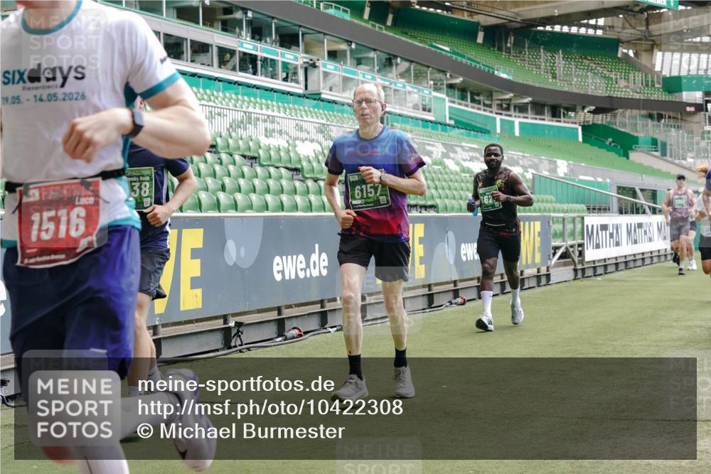 13.09.2026 - 21. swb-Marathon Bremen Michael Burmester http://msf.ph/oto/10422308 13.09.2026 12:59:56 Laufen im Stadion 135, 191, 226, 232, 260, 342, 651, 745, 972, 1080, 1166, 1209, 1368, 1493, 1494, 1516, 1650, 1861, 1935, 1963, 2088, 2210, 2289, 2293, 2306, 2322, 2367, 2427, 2481, 2517, 2570, 2577, 2686, 2700, 2708, 2806, 2807, 2827, 2885, 2899, 2906, 2914, 2953, 2961, 2979, 3015, 3021, 3076, 3098, 3105, 3120, 3124, 3145, 3168, 3173, 3190, 3233, 3273, 3354, 3435, 3480, 3516, 3531, 3642, 3652, 3729, 3774, 3855, 3856, 3861, 3930, 3934 meine-sportfotos.de