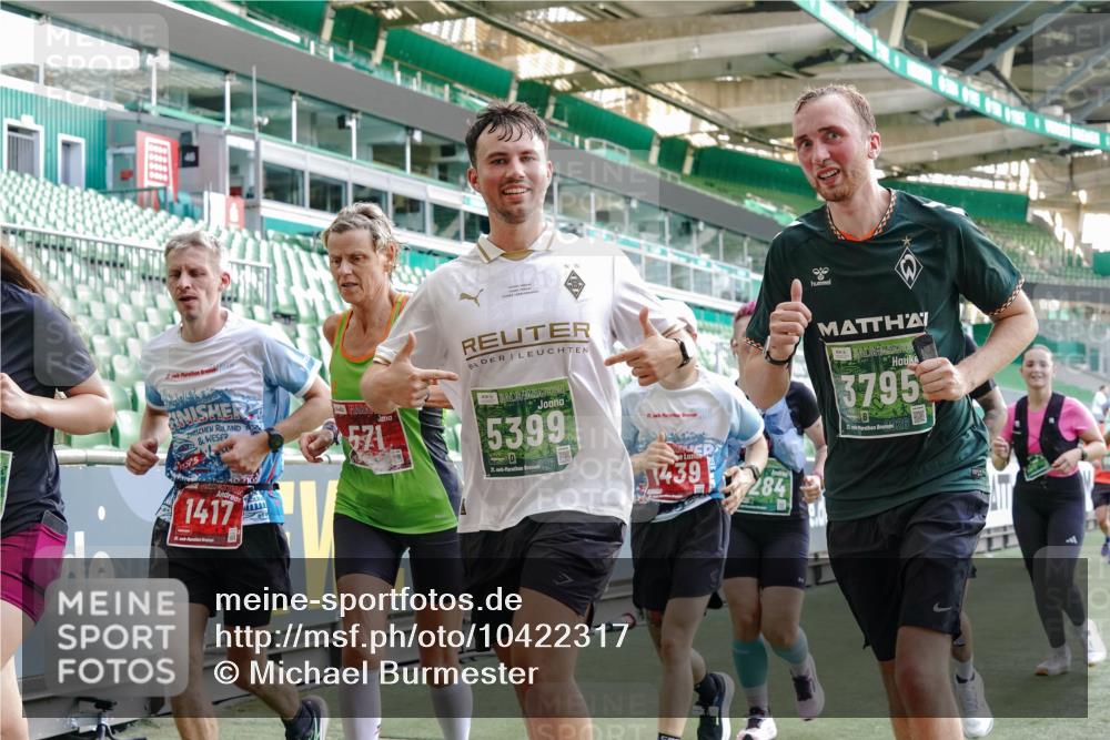 13.09.2026 - 21. swb-Marathon Bremen Michael Burmester http://msf.ph/oto/10422317 13.09.2026 13:22:43 Laufen im Stadion 128, 160, 211, 258, 343, 351, 423, 441, 533, 571, 601, 609, 708, 782, 851, 892, 1060, 1094, 1157, 1177, 1178, 1259, 1316, 1331, 1344, 1417, 1518, 1657, 1669, 1691, 1729, 1746, 1788, 1883, 2213, 2290, 2433, 2475, 2504, 2526, 2551, 2619, 2632, 2652, 2660, 2685, 2711, 2828, 2954, 2964, 2995, 3022, 3034, 3225, 3252, 3347, 3351, 3423, 3447, 3505, 3530, 3559, 3682, 3727, 3770, 3784, 3819, 4020, 4054, 4231, 4406, 4407, 4431, 4466, 4467, 4584, 1506 meine-sportfotos.de