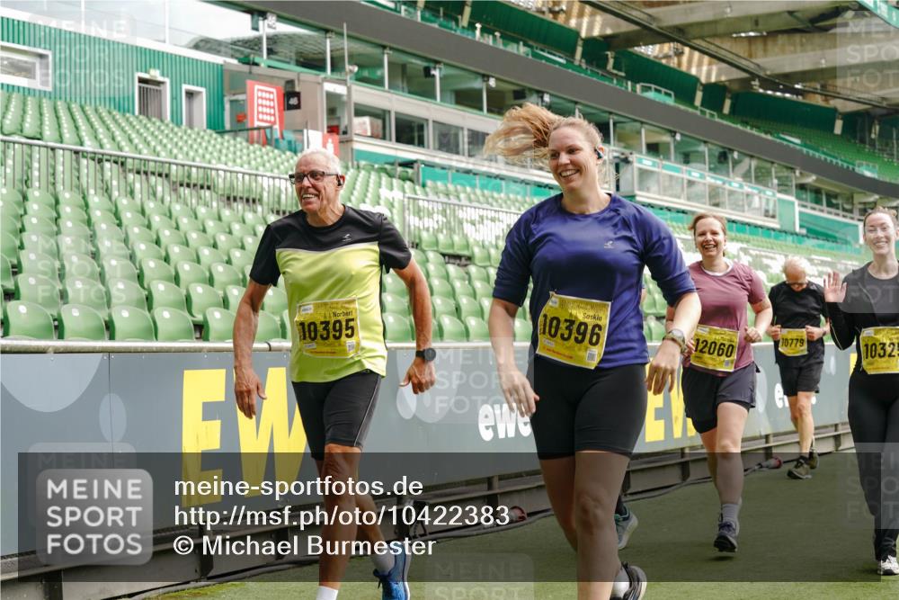 13.09.2026 - 21. swb-Marathon Bremen Michael Burmester http://msf.ph/oto/10422383 13.09.2026 10:45:43 Laufen im Stadion 10137, 10176, 10191, 10192, 10194, 10202, 10242, 10344, 10430, 10472, 10524, 10568, 10600, 10651, 10679, 10713, 10979, 11050, 11081, 11181, 11200, 11244, 11296, 11309, 11367, 11385, 11495, 11529, 11530, 11546, 11574, 11629, 11675, 11709, 11760, 11808, 11821, 11932, 11943, 12057, 12089, 12151, 12153, 12177, 12178, 12211, 12224, 12226, 12285, 12311, 12316, 12317, 12321, 12334, 12374, 12422, 12462, 12539, 10002, 10148, 10303, 10330, 10361, 10362 meine-sportfotos.de