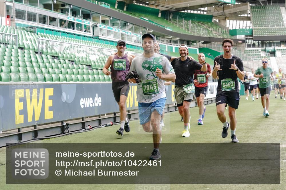 13.09.2026 - 21. swb-Marathon Bremen Michael Burmester http://msf.ph/oto/10422461 13.09.2026 13:00:01 Laufen im Stadion 135, 191, 226, 232, 260, 342, 651, 745, 972, 1080, 1166, 1209, 1368, 1493, 1494, 1516, 1650, 1861, 1935, 1963, 2088, 2210, 2289, 2293, 2306, 2322, 2367, 2427, 2481, 2490, 2517, 2570, 2577, 2658, 2686, 2700, 2708, 2806, 2827, 2885, 2899, 2906, 2914, 2953, 2961, 2967, 2979, 3015, 3021, 3076, 3098, 3105, 3120, 3124, 3145, 3168, 3173, 3190, 3233, 3273, 3354, 3385, 3435, 3480, 3516, 3531, 3642, 3652, 3729, 3774, 3855, 3856, 3861, 3930, 3934 meine-sportfotos.de