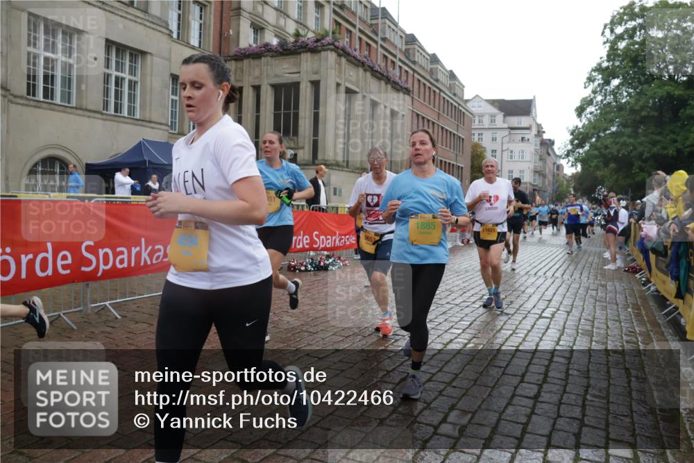13.09.2026 - Kiel Lauf Yannick Fuchs http://msf.ph/oto/10422466 13.09.2026 10:56:09 Ziel 350, 429, 574, 712, 774, 775, 778, 1208, 2564, 2829, 3267, 3541, 5009, 6572, 6605, 7292, 7483, 7995, 8054, 8073, 8158, 8910, 9210, 10421, 10433, 10570, 10750, 10774, 10795, 12043, 12171, 12316, 12603, 280, 566, 1264, 1673, 1885, 1929, 2190, 2208, 2264, 2589, 2798, 3297, 3539, 4556, 4594, 4747, 5034, 5279, 5553, 5752, 5772, 6572, 6753, 6922, 7707, 7851, 7988, 8330, 8346, 8631, 8632, 8722, 8733, 8813, 9069, 9651, 9653, 11036, 11196, 11621, 11952, 12327, 12499, 12579, 248, 34 meine-sportfotos.de