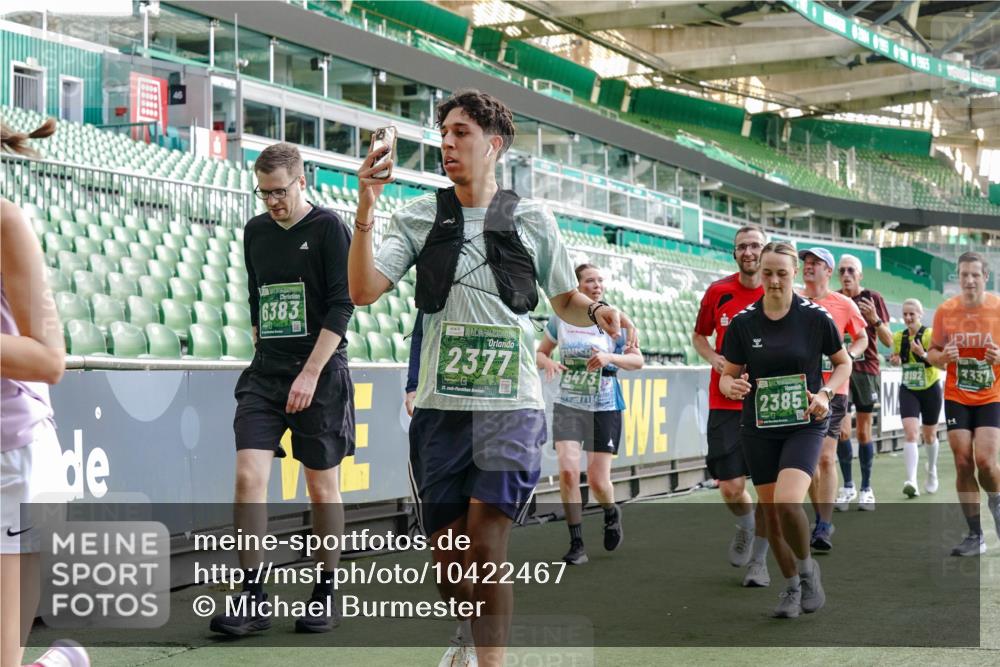 13.09.2026 - 21. swb-Marathon Bremen Michael Burmester http://msf.ph/oto/10422467 13.09.2026 13:22:49 Laufen im Stadion 128, 160, 211, 258, 343, 351, 423, 434, 441, 533, 571, 601, 609, 708, 851, 892, 1060, 1094, 1157, 1178, 1259, 1331, 1344, 1417, 1518, 1657, 1669, 1691, 1729, 1746, 1788, 1883, 2213, 2290, 2433, 2475, 2504, 2526, 2619, 2632, 2652, 2660, 2685, 2711, 2828, 2954, 2964, 2968, 2995, 3022, 3034, 3225, 3252, 3282, 3292, 3347, 3351, 3395, 3423, 3447, 3505, 3530, 3559, 3682, 3727, 3770, 3784, 3819, 4020, 4054, 4231, 4406, 4407, 4431, 4466, 4467, 4584, 1506 meine-sportfotos.de