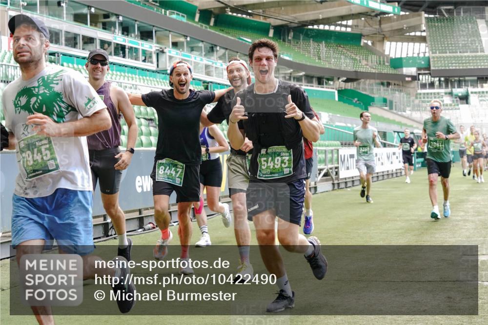 13.09.2026 - 21. swb-Marathon Bremen Michael Burmester http://msf.ph/oto/10422490 13.09.2026 13:00:02 Laufen im Stadion 135, 191, 226, 232, 260, 342, 651, 745, 972, 1080, 1166, 1209, 1368, 1493, 1494, 1516, 1650, 1861, 1935, 1963, 2088, 2210, 2289, 2293, 2306, 2322, 2367, 2427, 2481, 2490, 2517, 2570, 2577, 2658, 2686, 2700, 2708, 2781, 2806, 2827, 2885, 2899, 2906, 2914, 2953, 2961, 2967, 2979, 3015, 3021, 3076, 3098, 3105, 3120, 3124, 3145, 3168, 3173, 3190, 3233, 3273, 3354, 3385, 3435, 3480, 3516, 3531, 3642, 3652, 3729, 3774, 3855, 3856, 3861, 3930, 3934 meine-sportfotos.de