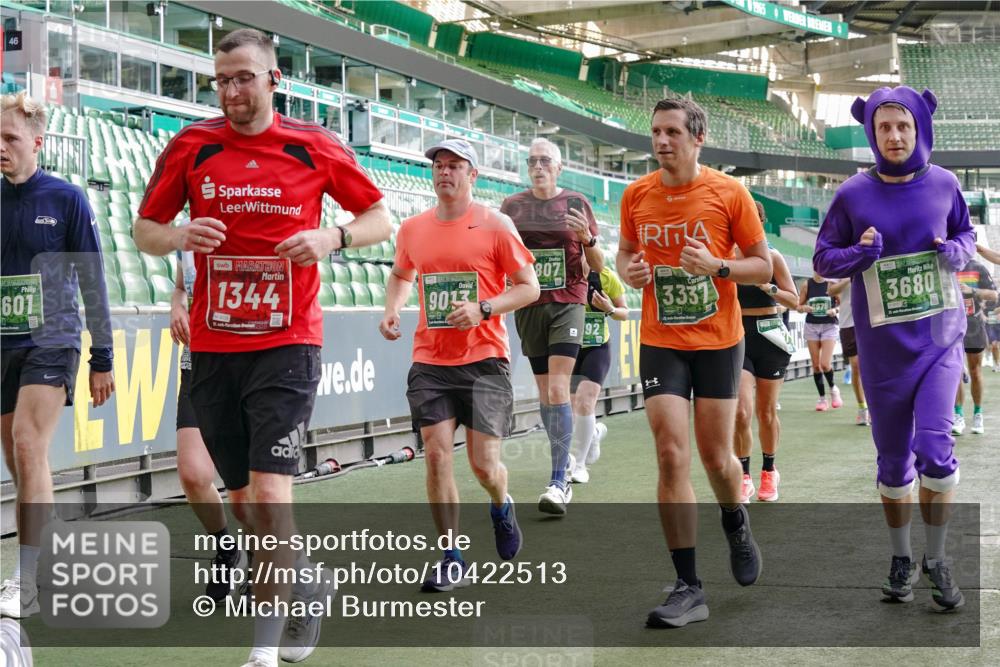 13.09.2026 - 21. swb-Marathon Bremen Michael Burmester http://msf.ph/oto/10422513 13.09.2026 13:22:51 Laufen im Stadion 128, 160, 211, 258, 343, 351, 434, 441, 533, 571, 601, 609, 708, 851, 892, 1060, 1094, 1157, 1178, 1259, 1331, 1344, 1417, 1518, 1657, 1669, 1691, 1729, 1746, 1788, 1883, 2213, 2290, 2433, 2475, 2504, 2526, 2619, 2632, 2652, 2660, 2685, 2711, 2828, 2936, 2964, 2968, 2995, 3022, 3034, 3225, 3252, 3282, 3292, 3347, 3351, 3395, 3423, 3447, 3505, 3530, 3559, 3682, 3727, 3770, 3784, 3819, 4020, 4054, 4231, 4406, 4407, 4431, 4466, 4467, 4584, 1506 meine-sportfotos.de
