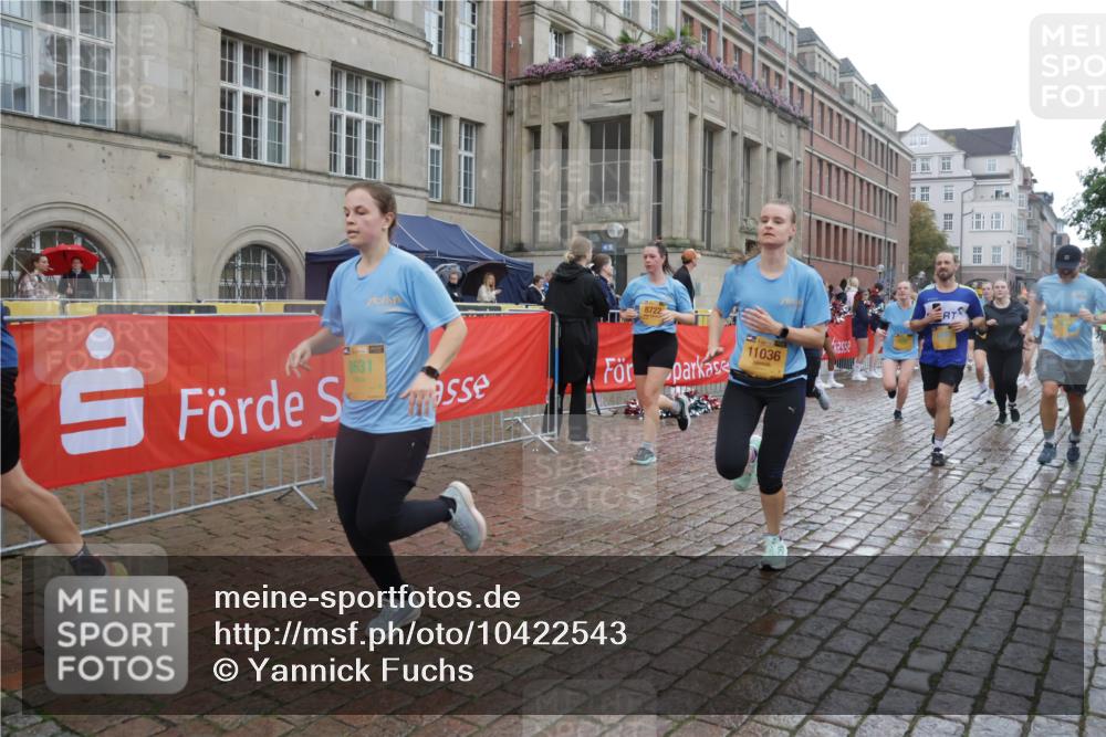 13.09.2026 - Kiel Lauf Yannick Fuchs http://msf.ph/oto/10422543 13.09.2026 10:56:17 Ziel 574, 778, 1208, 1618, 2075, 2454, 2829, 3267, 3541, 4806, 5067, 5682, 5683, 6530, 6605, 6884, 7292, 8054, 9210, 10264, 10421, 10433, 10570, 10750, 10774, 10795, 12043, 12171, 12603, 280, 350, 429, 566, 574, 712, 774, 775, 1208, 1264, 1673, 1929, 2264, 2564, 2589, 2798, 4556, 4747, 5009, 5034, 5279, 5553, 5752, 5772, 6572, 7483, 7707, 7851, 7988, 7995, 8073, 8158, 8631, 8722, 8733, 8813, 8910, 9069, 11036, 11196, 12316, 12327, 12499, 12579, 248, 1504 meine-sportfotos.de
