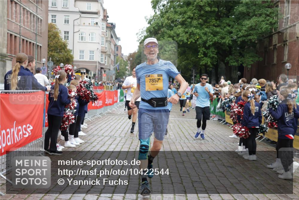 13.09.2026 - Kiel Lauf Yannick Fuchs http://msf.ph/oto/10422544 13.09.2026 09:43:28 Ziel 40, 401, 623, 1049, 1857, 4171, 4256, 6377, 7773, 7857, 7905, 8066, 8770, 8834, 10189, 10300, 11246, 12101, 12575, 255, 623, 1040, 1213, 1508, 3041, 3849, 3850, 5530, 5929, 7099, 7532, 7874, 8191, 8808, 9354, 9933, 10047, 10118, 11753, 12259, 654, 1833, 5964, 9323, 9934, 10460, 12164, 1213, 3827, 3849, 7874, 8870, 9311, 9629, 11721, 12678 meine-sportfotos.de