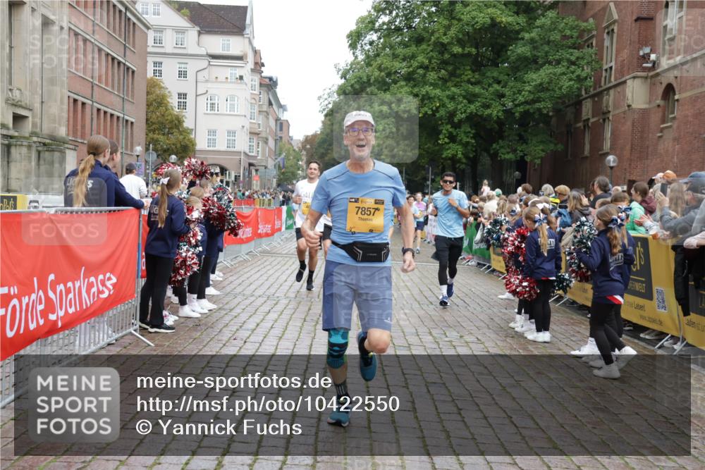 13.09.2026 - Kiel Lauf Yannick Fuchs http://msf.ph/oto/10422550 13.09.2026 09:43:28 Ziel 40, 401, 623, 1049, 1857, 4171, 4256, 6377, 7773, 7857, 7905, 8066, 8770, 8834, 10189, 10300, 11246, 12101, 12575, 255, 623, 1040, 1213, 1508, 3041, 3849, 3850, 5530, 5929, 7099, 7532, 7874, 8191, 8808, 9354, 9933, 10047, 10118, 11753, 12259, 654, 1833, 5964, 9323, 9934, 10460, 12164, 1213, 3827, 3849, 7874, 8870, 9311, 9629, 11721, 12678 meine-sportfotos.de