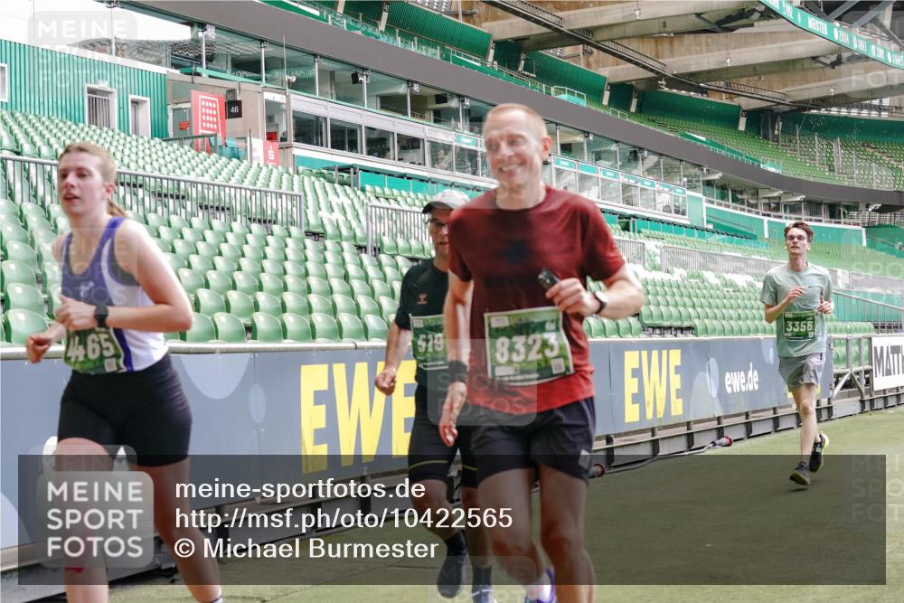13.09.2026 - 21. swb-Marathon Bremen Michael Burmester http://msf.ph/oto/10422565 13.09.2026 13:00:04 Laufen im Stadion 135, 191, 226, 232, 260, 342, 651, 745, 972, 1080, 1166, 1209, 1368, 1493, 1494, 1516, 1650, 1861, 1935, 1963, 2088, 2210, 2289, 2293, 2306, 2322, 2367, 2427, 2481, 2490, 2517, 2570, 2577, 2658, 2686, 2700, 2708, 2781, 2806, 2827, 2885, 2899, 2906, 2914, 2953, 2961, 2967, 2979, 3015, 3021, 3076, 3098, 3105, 3120, 3124, 3145, 3168, 3173, 3190, 3233, 3273, 3354, 3385, 3435, 3480, 3516, 3531, 3642, 3652, 3729, 3774, 3855, 3856, 3861, 3930, 3934 meine-sportfotos.de