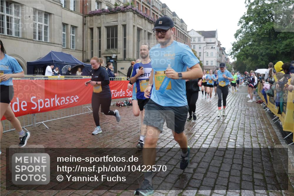 13.09.2026 - Kiel Lauf Yannick Fuchs http://msf.ph/oto/10422570 13.09.2026 10:56:18 Ziel 778, 1618, 2075, 2454, 2829, 3267, 3541, 4806, 5067, 5682, 5683, 6530, 6605, 6884, 7292, 8054, 9210, 10264, 10421, 10433, 10570, 10750, 10774, 10795, 12043, 12171, 12669, 280, 350, 429, 566, 574, 712, 774, 775, 1208, 1264, 1673, 1929, 2264, 2564, 2589, 2798, 3541, 4556, 4747, 5009, 5034, 5279, 5553, 5752, 5772, 6572, 7292, 7483, 7707, 7851, 7988, 7995, 8054, 8073, 8158, 8631, 8722, 8733, 8813, 8910, 9069, 10795, 11036, 11196, 12316, 12327, 12499, 12579, 248, 1139, 1504 meine-sportfotos.de