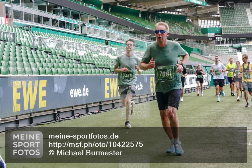 13.09.2026 - 21. swb-Marathon Bremen Michael Burmester http://msf.ph/oto/10422575 13.09.2026 13:00:05 Laufen im Stadion 135, 191, 226, 232, 242, 260, 342, 651, 687, 745, 972, 1080, 1166, 1209, 1368, 1493, 1494, 1516, 1650, 1861, 1935, 1963, 2088, 2210, 2289, 2293, 2306, 2322, 2367, 2427, 2481, 2490, 2517, 2570, 2577, 2658, 2686, 2700, 2708, 2781, 2806, 2827, 2885, 2899, 2906, 2914, 2953, 2961, 2967, 2979, 3015, 3021, 3076, 3098, 3105, 3120, 3124, 3145, 3168, 3173, 3190, 3233, 3273, 3354, 3385, 3435, 3480, 3516, 3531, 3642, 3652, 3729, 3774, 3855, 3856, 3861, 3930, 3934 meine-sportfotos.de
