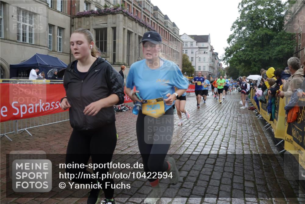 13.09.2026 - Kiel Lauf Yannick Fuchs http://msf.ph/oto/10422594 13.09.2026 10:56:20 Ziel 248, 476, 778, 1618, 2075, 2454, 2674, 2829, 2880, 3267, 4440, 4806, 5067, 5682, 5683, 6530, 6605, 6884, 9210, 10264, 10421, 10433, 10509, 10570, 10750, 10774, 12043, 12171, 12669, 280, 350, 429, 566, 574, 712, 774, 775, 1208, 1264, 2264, 2564, 2589, 2798, 3541, 4556, 4747, 5009, 5034, 5279, 5553, 5752, 5772, 6572, 7292, 7483, 7707, 7851, 7988, 7995, 8054, 8073, 8158, 8733, 8813, 8910, 9069, 10774, 10795, 11196, 12316, 12327, 12499, 12579, 1139, 1504 meine-sportfotos.de