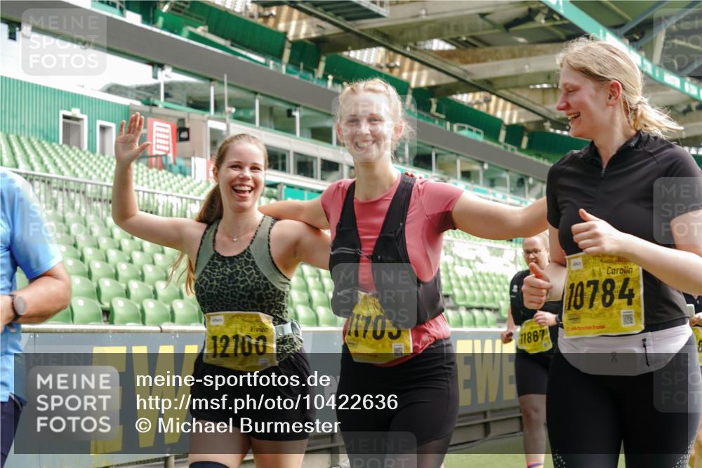 13.09.2026 - 21. swb-Marathon Bremen Michael Burmester http://msf.ph/oto/10422636 13.09.2026 10:45:54 Laufen im Stadion 10137, 10161, 10191, 10192, 10194, 10202, 10242, 10344, 10430, 10472, 10524, 10535, 10568, 10600, 10651, 10679, 10713, 10895, 10970, 10979, 11050, 11081, 11181, 11200, 11244, 11296, 11309, 11367, 11457, 11495, 11529, 11530, 11546, 11574, 11629, 11675, 11709, 11760, 11808, 11821, 11932, 12057, 12089, 12151, 12153, 12177, 12178, 12211, 12224, 12226, 12285, 12311, 12316, 12317, 12321, 12374, 12422, 12462, 12539, 10002, 10148, 10303, 10330, 10361, 10362 meine-sportfotos.de