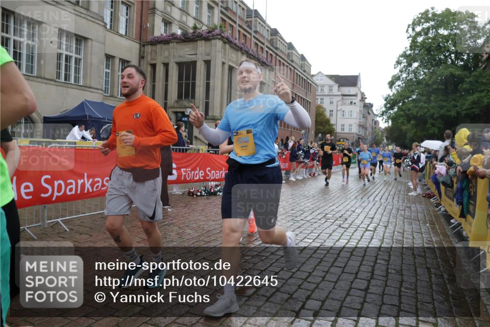 13.09.2026 - Kiel Lauf Yannick Fuchs http://msf.ph/oto/10422645 13.09.2026 10:56:25 Ziel 248, 476, 929, 1618, 2075, 2454, 2674, 2880, 3061, 4440, 4806, 5067, 5682, 5683, 6530, 6884, 8989, 8997, 10264, 10509, 10659, 12669, 12762, 350, 429, 574, 712, 774, 775, 778, 1208, 2264, 2564, 2798, 2829, 3267, 3541, 4556, 5009, 5279, 5553, 5752, 5772, 6572, 6605, 7292, 7483, 7707, 7851, 7995, 8054, 8073, 8158, 8733, 8813, 8910, 9069, 9210, 10421, 10433, 10570, 10750, 10774, 10795, 12316, 12579, 452, 1139, 1504 meine-sportfotos.de