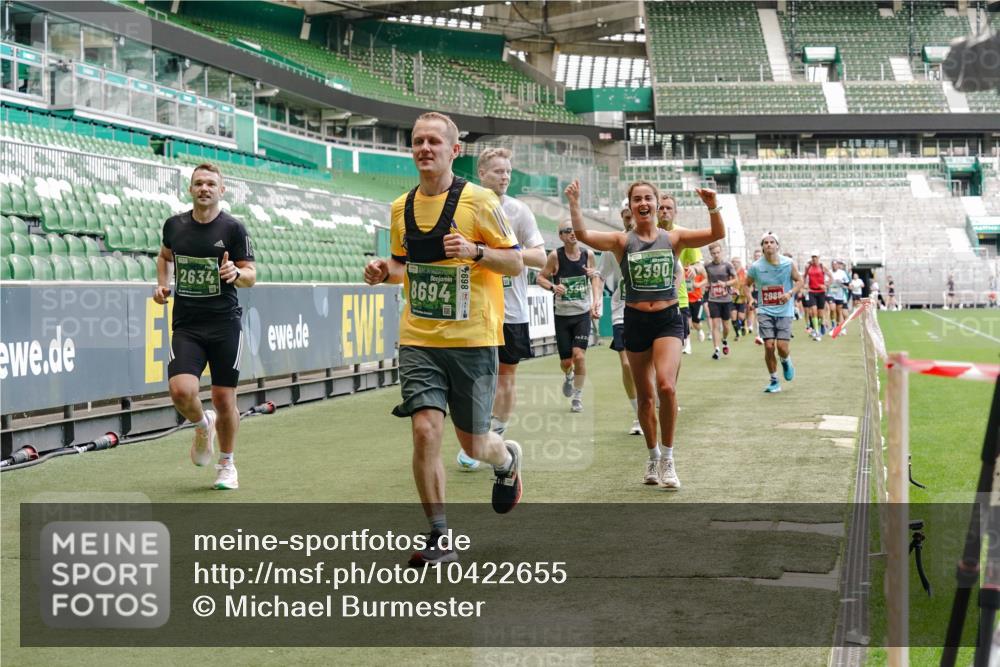 13.09.2026 - 21. swb-Marathon Bremen Michael Burmester http://msf.ph/oto/10422655 13.09.2026 13:00:08 Laufen im Stadion 135, 191, 226, 232, 242, 260, 342, 651, 687, 745, 972, 1080, 1166, 1209, 1368, 1493, 1494, 1516, 1650, 1861, 1935, 1963, 2088, 2210, 2289, 2293, 2306, 2322, 2367, 2409, 2427, 2481, 2485, 2490, 2517, 2560, 2570, 2577, 2658, 2686, 2700, 2708, 2781, 2806, 2827, 2885, 2899, 2906, 2914, 2953, 2961, 2967, 2979, 3015, 3021, 3076, 3098, 3105, 3120, 3124, 3145, 3168, 3173, 3190, 3233, 3273, 3354, 3385, 3435, 3480, 3516, 3524, 3531, 3642, 3652, 3729, 3774, 3855, 3856, 3861, 3930, 3934 meine-sportfotos.de