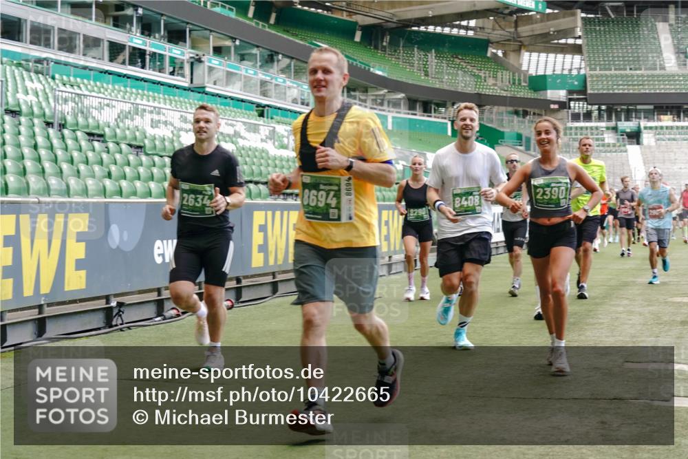 13.09.2026 - 21. swb-Marathon Bremen Michael Burmester http://msf.ph/oto/10422665 13.09.2026 13:00:08 Laufen im Stadion 135, 191, 226, 232, 242, 260, 342, 651, 687, 745, 972, 1080, 1166, 1209, 1368, 1493, 1494, 1516, 1650, 1861, 1935, 1963, 2088, 2210, 2289, 2293, 2306, 2322, 2367, 2409, 2427, 2481, 2485, 2490, 2517, 2560, 2570, 2577, 2658, 2686, 2700, 2708, 2781, 2806, 2827, 2885, 2899, 2906, 2914, 2953, 2961, 2967, 2979, 3015, 3021, 3076, 3098, 3105, 3120, 3124, 3145, 3168, 3173, 3190, 3233, 3273, 3354, 3385, 3435, 3480, 3516, 3524, 3531, 3642, 3652, 3729, 3774, 3855, 3856, 3861, 3930, 3934 meine-sportfotos.de