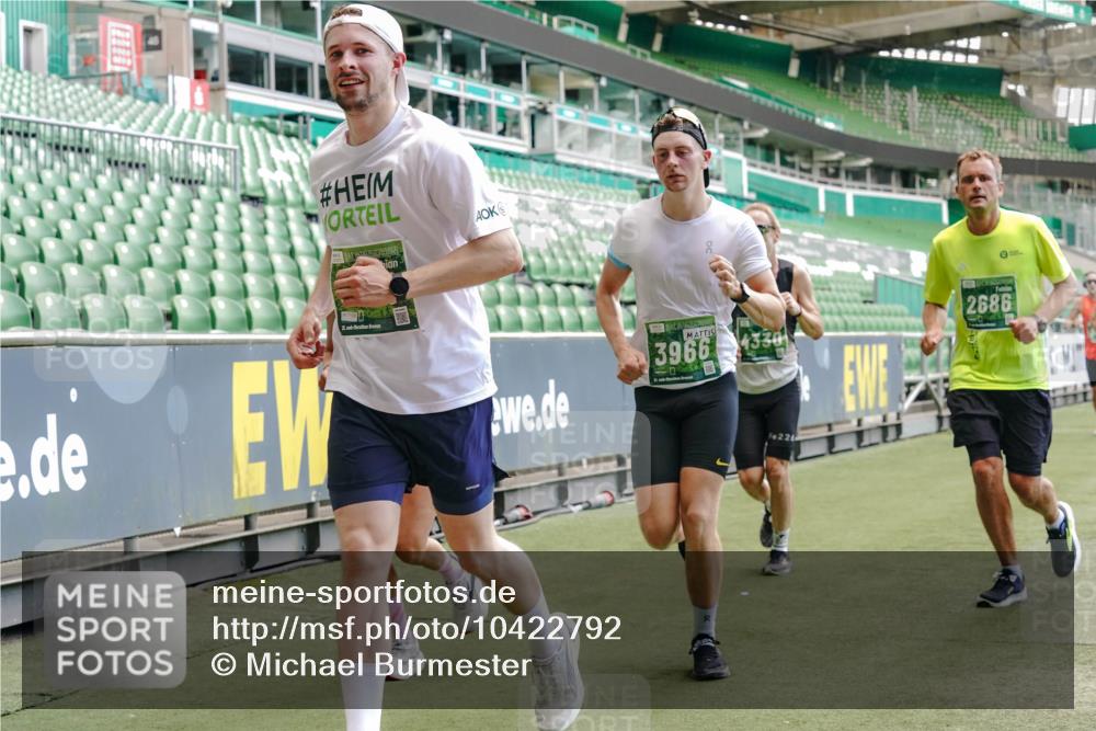 13.09.2026 - 21. swb-Marathon Bremen Michael Burmester http://msf.ph/oto/10422792 13.09.2026 13:00:11 Laufen im Stadion 135, 191, 226, 232, 242, 260, 342, 651, 687, 745, 972, 1080, 1166, 1209, 1368, 1493, 1494, 1516, 1650, 1861, 1935, 1963, 2088, 2210, 2289, 2293, 2306, 2322, 2367, 2409, 2427, 2481, 2485, 2490, 2517, 2560, 2570, 2577, 2658, 2686, 2700, 2708, 2781, 2806, 2827, 2885, 2899, 2906, 2914, 2953, 2961, 2967, 2979, 3015, 3021, 3076, 3098, 3105, 3124, 3145, 3168, 3173, 3190, 3233, 3273, 3354, 3385, 3480, 3516, 3524, 3531, 3642, 3652, 3729, 3774, 3855, 3856, 3861, 3930, 3934 meine-sportfotos.de