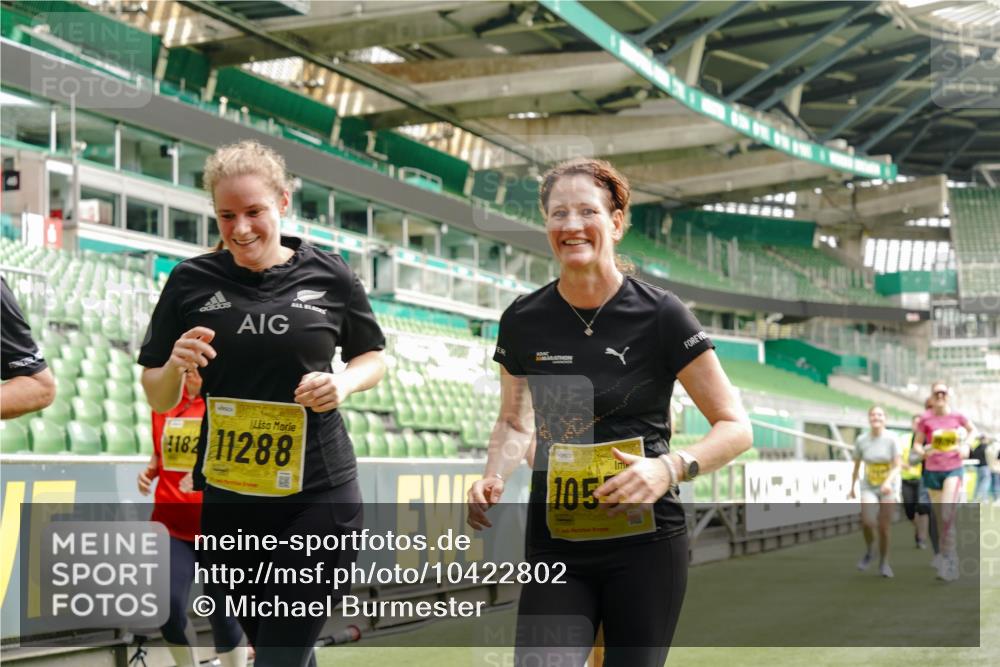 13.09.2026 - 21. swb-Marathon Bremen Michael Burmester http://msf.ph/oto/10422802 13.09.2026 10:46:00 Laufen im Stadion 10137, 10161, 10194, 10202, 10242, 10344, 10430, 10472, 10524, 10535, 10568, 10600, 10651, 10679, 10713, 10895, 10970, 10979, 11050, 11081, 11181, 11200, 11244, 11296, 11309, 11367, 11457, 11495, 11529, 11530, 11546, 11574, 11675, 11709, 11760, 11808, 11821, 11932, 12057, 12089, 12151, 12153, 12177, 12178, 12211, 12224, 12226, 12285, 12311, 12316, 12317, 12321, 12374, 12422, 12462, 12539, 10002, 10004, 10148, 10303, 10330, 10361, 10362 meine-sportfotos.de