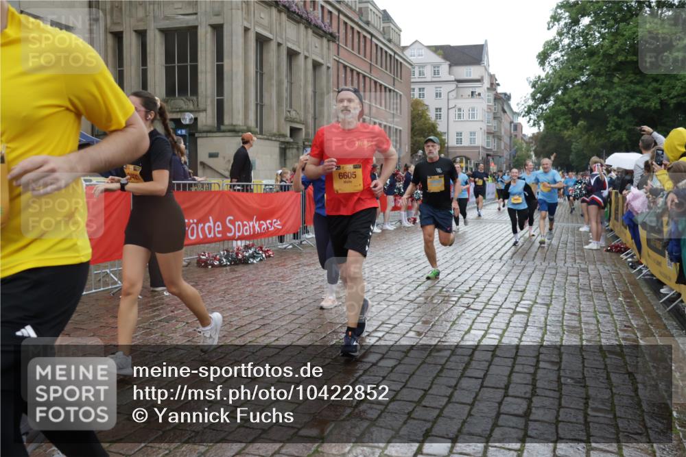 13.09.2026 - Kiel Lauf Yannick Fuchs http://msf.ph/oto/10422852 13.09.2026 10:56:46 Ziel 452, 1115, 1139, 1157, 1302, 1805, 2526, 2675, 3015, 3413, 3466, 4209, 4367, 4912, 5150, 6723, 7209, 7912, 8045, 8799, 10621, 11211, 11458, 12721, 248, 476, 778, 929, 1504, 1557, 1618, 1666, 2075, 2454, 2560, 2674, 2829, 2880, 3000, 3061, 3267, 3286, 3410, 3466, 4180, 4440, 4806, 5067, 5593, 5682, 5683, 6067, 6530, 6605, 6882, 6884, 7594, 7642, 8989, 8997, 9210, 9674, 10264, 10421, 10433, 10509, 10570, 10659, 10750, 502, 1461, 5467, 5532, 6540, 778, 10750, 10774, 12171 meine-sportfotos.de