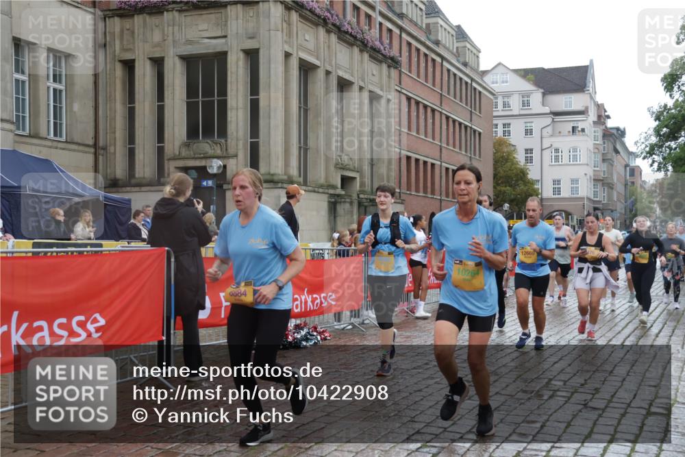 13.09.2026 - Kiel Lauf Yannick Fuchs http://msf.ph/oto/10422908 13.09.2026 10:56:54 Ziel 502, 1302, 1541, 1592, 2405, 2675, 2877, 3015, 5150, 6167, 6723, 6788, 7542, 8045, 8799, 9171, 10068, 11211, 11458, 12134, 12144, 12256, 12392, 248, 452, 476, 929, 1115, 1139, 1157, 1504, 1557, 1666, 1805, 2075, 2454, 2526, 2560, 2674, 2880, 3000, 3061, 3286, 3410, 3413, 3466, 4180, 4209, 4367, 4440, 4806, 4912, 5593, 6067, 6530, 6882, 6884, 7209, 7594, 7642, 7912, 8799, 8989, 8997, 9674, 10264, 10509, 10621, 10659, 12721, 1461, 2632, 3381, 4178, 4782, 5467, 5532, 6540 meine-sportfotos.de