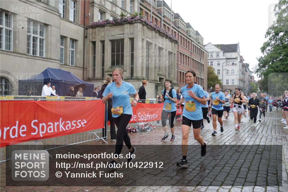 13.09.2026 - Kiel Lauf Yannick Fuchs http://msf.ph/oto/10422912 13.09.2026 10:56:55 Ziel 502, 1302, 1541, 1592, 2405, 2675, 2877, 3015, 4231, 5150, 6167, 6723, 6788, 7542, 8045, 9171, 10068, 11211, 11458, 12134, 12144, 12256, 12392, 248, 452, 476, 929, 1115, 1139, 1157, 1504, 1557, 1666, 1805, 2526, 2560, 2674, 2675, 2880, 3000, 3061, 3286, 3410, 3413, 3466, 4180, 4209, 4367, 4440, 4912, 5593, 6067, 6530, 6882, 6884, 7209, 7594, 7642, 7912, 8799, 8989, 8997, 9674, 10264, 10509, 10621, 10659, 11211, 12721, 1461, 2632, 3296, 3381, 4178, 4782, 5467, 5532, 6540 meine-sportfotos.de
