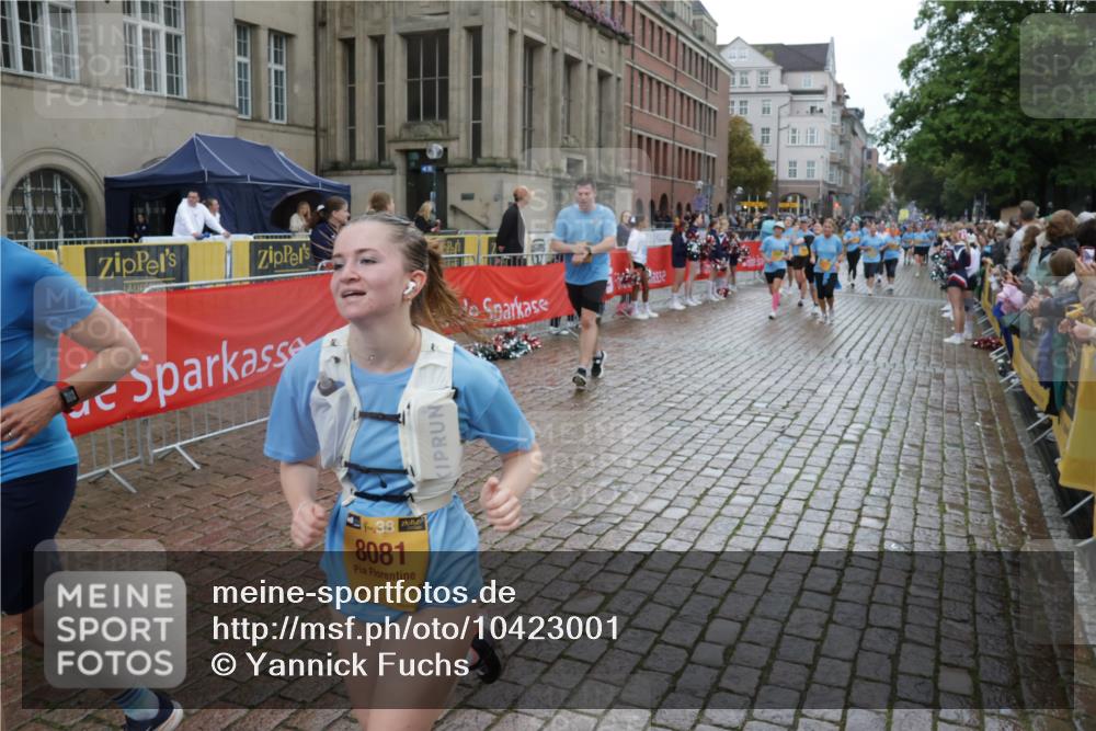 13.09.2026 - Kiel Lauf Yannick Fuchs http://msf.ph/oto/10423001 13.09.2026 10:57:59 Ziel 352, 353, 905, 1220, 1517, 1567, 1778, 2234, 3111, 3661, 4250, 4340, 4497, 4765, 5154, 5163, 5232, 6353, 6425, 8253, 8470, 8996, 8998, 9404, 10086, 10318, 12204, 12303, 12473, 12633, 12634, 55, 156, 252, 538, 675, 1070, 1392, 1528, 2081, 3007, 3111, 3548, 3575, 3661, 3667, 3933, 4686, 4754, 4997, 5112, 5375, 5458, 5594, 6697, 6715, 6805, 7255, 7935, 8081, 8548, 8903, 9486, 9925, 10692, 10908, 11345, 11379, 11554, 11762, 11775, 12528, 721, 819, 833, 987, 1253 meine-sportfotos.de