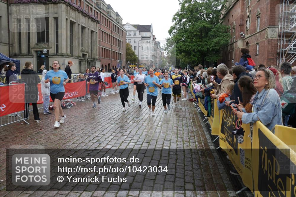 13.09.2026 - Kiel Lauf Yannick Fuchs http://msf.ph/oto/10423034 13.09.2026 10:58:05 Ziel 721, 833, 905, 987, 1220, 1351, 1778, 2234, 4340, 4592, 5154, 5163, 5232, 5540, 5958, 6353, 6425, 7412, 8253, 8470, 8996, 10086, 10318, 10765, 10785, 11238, 11613, 12204, 12633, 12634, 12840, 156, 252, 352, 353, 538, 675, 1070, 1517, 1528, 1567, 2081, 3007, 3111, 3548, 3575, 3661, 3667, 3933, 4250, 4497, 4686, 4754, 4765, 4997, 5112, 5375, 5458, 5594, 6425, 6697, 6715, 6805, 7255, 8548, 8903, 9486, 10692, 10908, 11345, 11379, 11554, 11762, 11775, 91, 819, 1253 meine-sportfotos.de