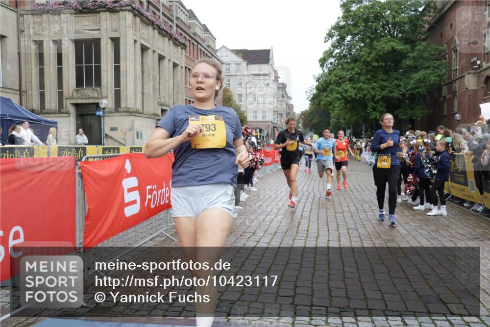 13.09.2026 - Kiel Lauf Yannick Fuchs http://msf.ph/oto/10423117 13.09.2026 09:44:17 Ziel 537, 793, 1053, 2031, 2437, 3688, 4092, 4573, 7753, 12318, 12373, 12437, 654, 4283, 4522, 5026, 5171, 5857, 5964, 6550, 7510, 7948, 8300, 9814, 10641, 10931, 11653, 11655, 12098, 12376, 801, 912, 958, 1849, 1866, 2045, 2212, 2787, 2868, 3198, 3209, 4098, 4316, 6892, 6895, 7121, 7430, 7744, 12161, 1833, 5964, 9323, 9934, 10460, 12164 meine-sportfotos.de