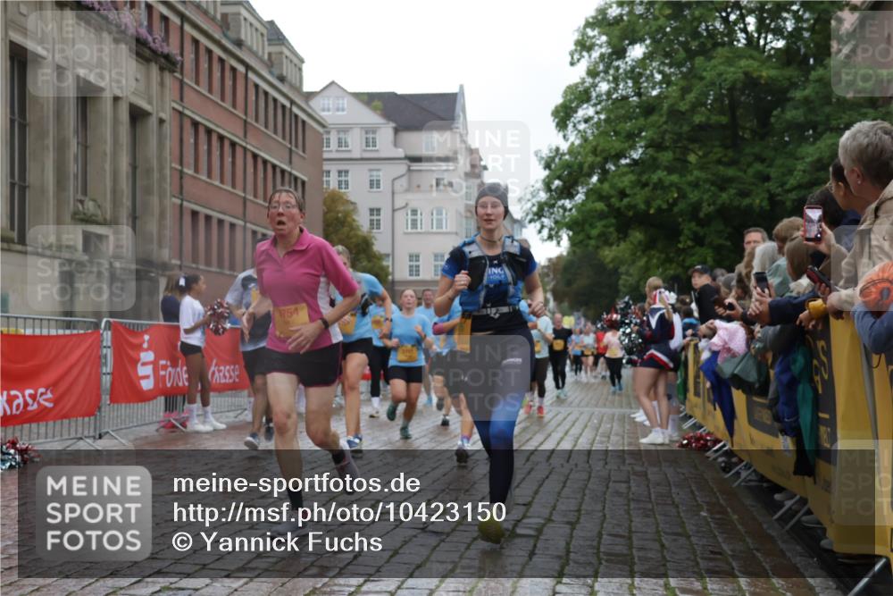 13.09.2026 - Kiel Lauf Yannick Fuchs http://msf.ph/oto/10423150 13.09.2026 10:58:20 Ziel 91, 819, 833, 1253, 1404, 1858, 1910, 1978, 2309, 2752, 3222, 3325, 3326, 3559, 3671, 3842, 4160, 4212, 5172, 5314, 5605, 5668, 6345, 6982, 7256, 7340, 7482, 7856, 7949, 9309, 9458, 9476, 9809, 9827, 10364, 10503, 10805, 11023, 11460, 11759, 12123, 12199, 12456, 12701, 12821, 352, 353, 721, 833, 905, 987, 1220, 1351, 1517, 1567, 1778, 2234, 3111, 3661, 4250, 4340, 4497, 4592, 4754, 4765, 5154, 5163, 5232, 5540, 5958, 6353, 6425, 6805 meine-sportfotos.de