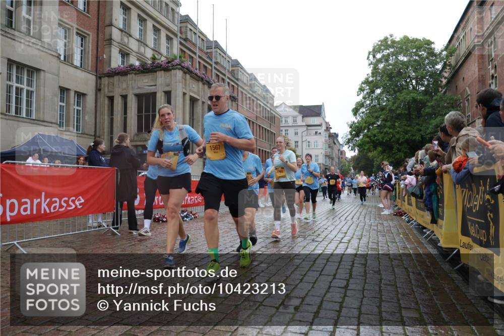 13.09.2026 - Kiel Lauf Yannick Fuchs http://msf.ph/oto/10423213 13.09.2026 10:58:24 Ziel 91, 819, 971, 1253, 1404, 1858, 1910, 1978, 2309, 2752, 3222, 3235, 3237, 3559, 3671, 3833, 3842, 4212, 5172, 5605, 5668, 6906, 7256, 7315, 7340, 7367, 7482, 7856, 7949, 9458, 9476, 9809, 9827, 9937, 10364, 10503, 10805, 10878, 11023, 11460, 11759, 12123, 12199, 12345, 12821, 352, 353, 721, 819, 833, 905, 987, 1220, 1351, 1517, 1567, 1778, 2234, 3111, 3325, 3326, 3661, 4160, 4250, 4340, 4497, 4592, 4765, 5154, 5163, 5172, 5232, 5314, 5540, 5958, 6345, 6353, 6425, 6982, 7256 meine-sportfotos.de